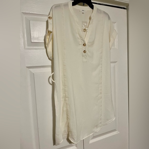 NWOT Mine | Cream Belted Button-Front Mini Dress - Size M - Picture 6 of 7
